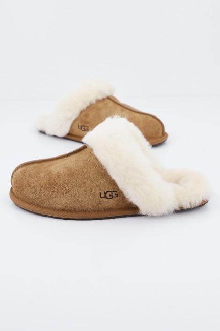 UGG Women's Scuffette II Slipper Chestnut
